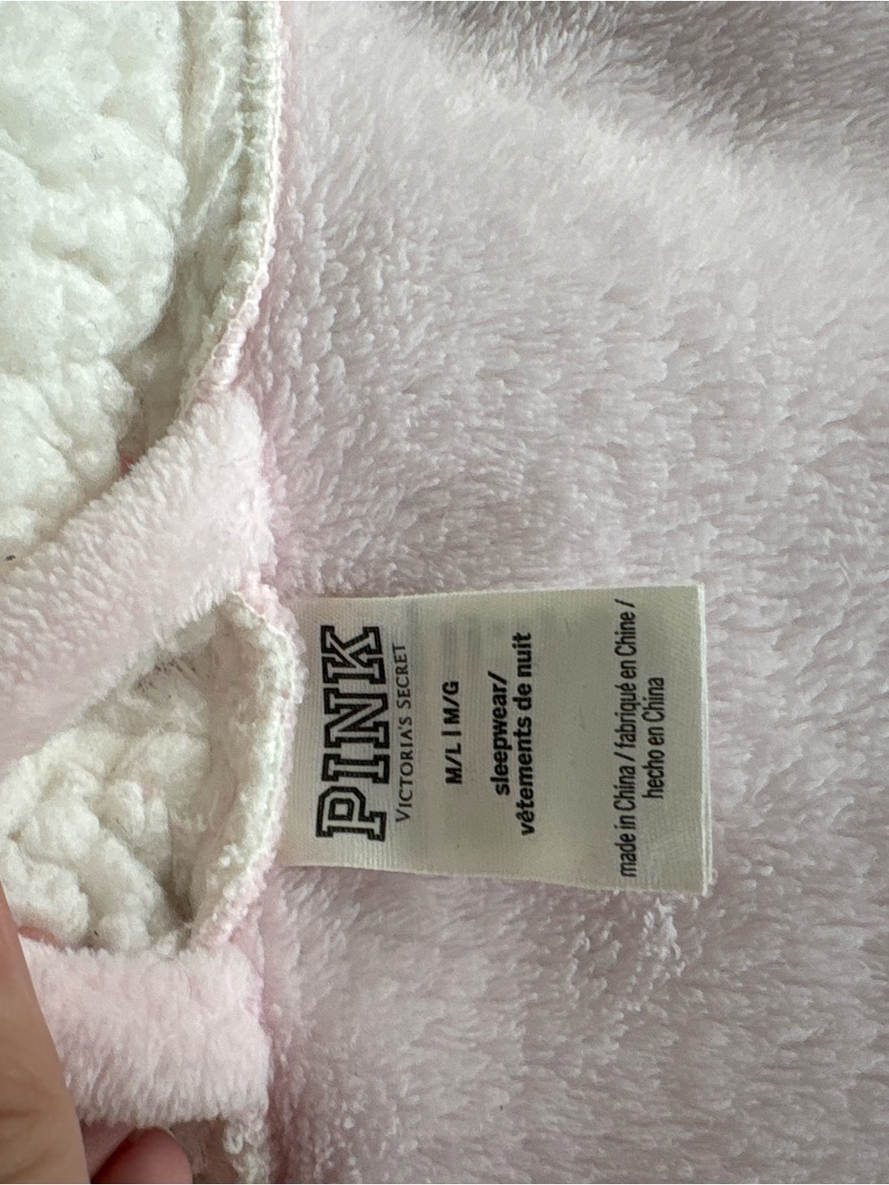 PINK Victoria's Secret Light Pink Plush Hooded Robe - Picture 3 of 5